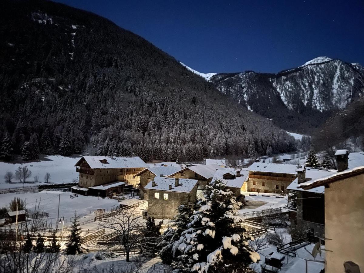 Апартаменти Aux Pieds Du Malatra' 1 Сен-Ремі-ан-Босс Екстер'єр фото